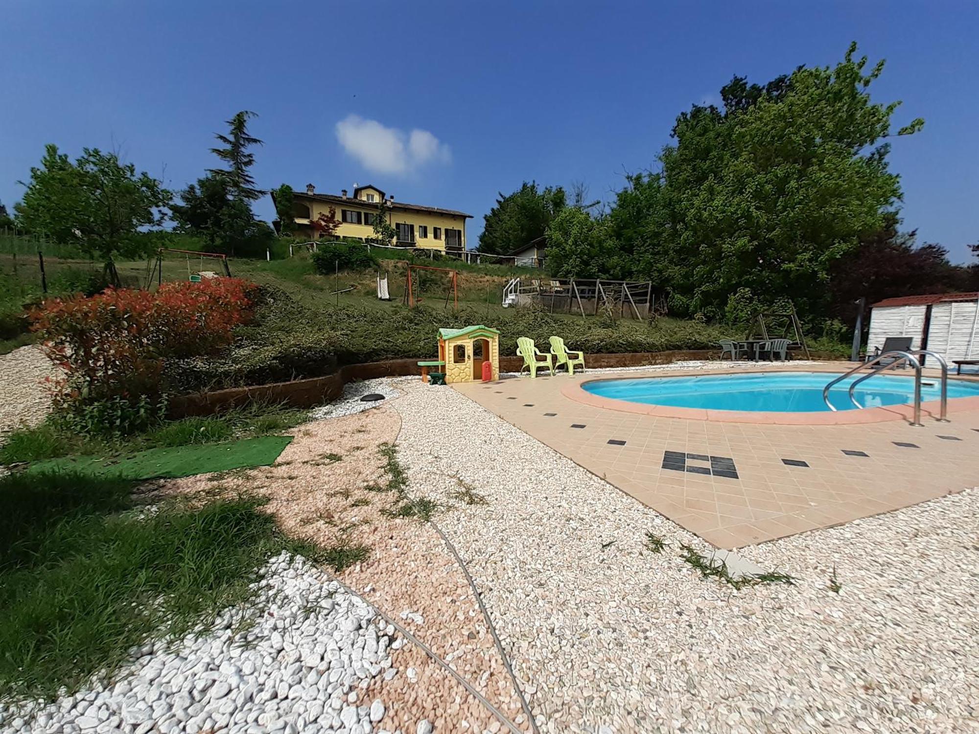 I Boidi Lägenhet Nizza Monferrato Exteriör bild