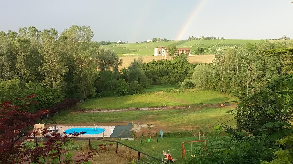 I Boidi Lägenhet Nizza Monferrato Exteriör bild