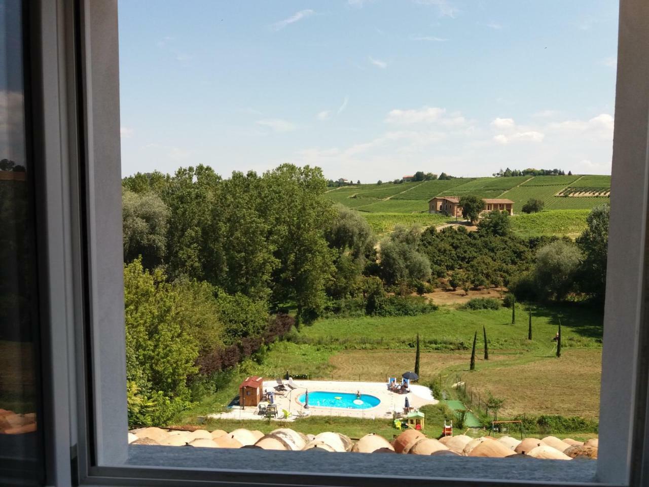 I Boidi Lägenhet Nizza Monferrato Exteriör bild