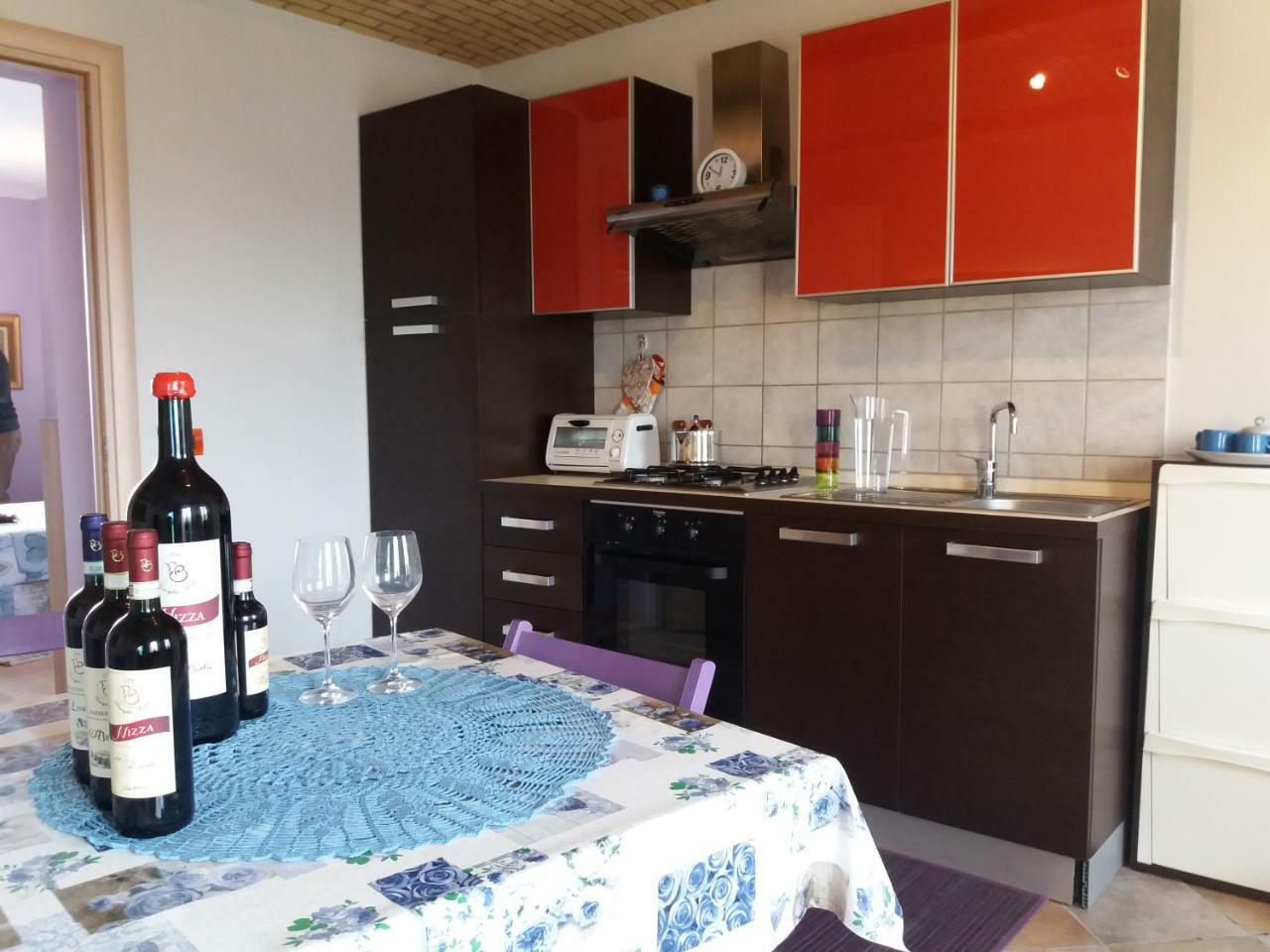 I Boidi Lägenhet Nizza Monferrato Exteriör bild