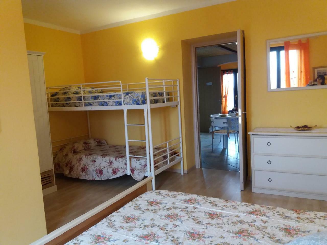 I Boidi Lägenhet Nizza Monferrato Exteriör bild